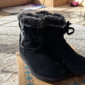 Skechers Black Faux Fur Winter Boots